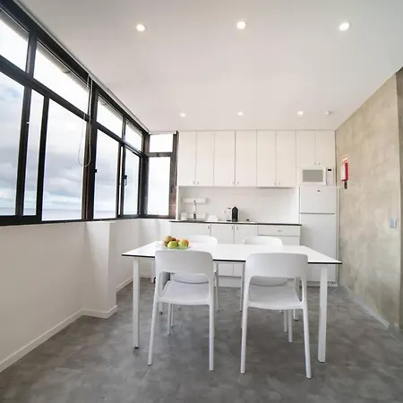 Super - Silver Apartman