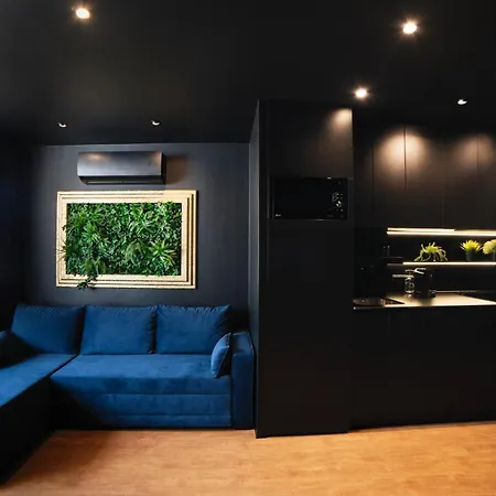 Apartment Super *