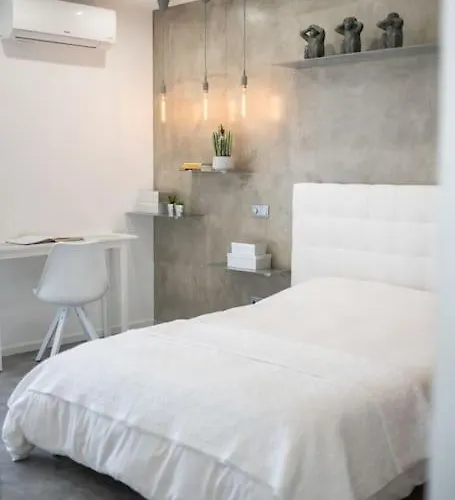 Super - Silver דירה